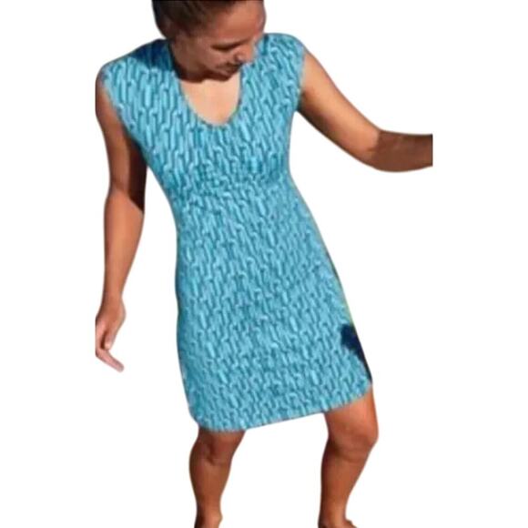 Title Nine Diamalete Athletic Dress in‎ Turquoise Blue Geo Print, Size Medium - Picture 2 of 10